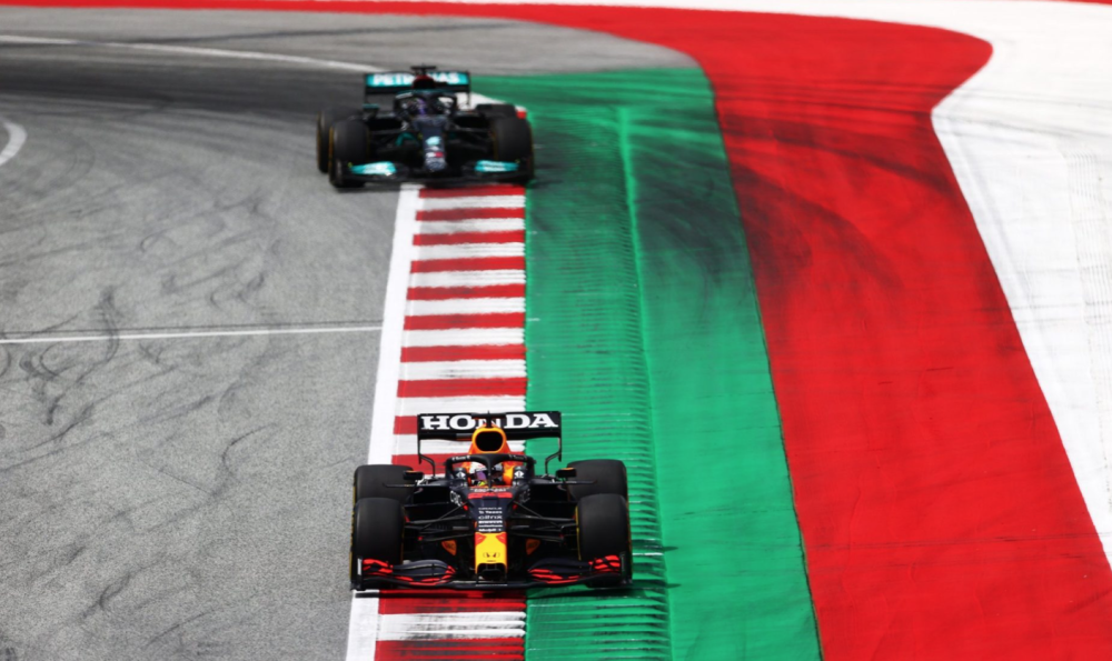 威廉姆斯险胜迈凯伦,塞恩斯高光表现的简单介绍 威廉姆斯险胜迈凯伦,塞恩斯高光表现的简单介绍