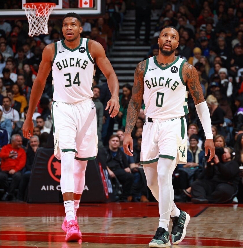 雄鹿翻盘勇士，字母哥高光表现