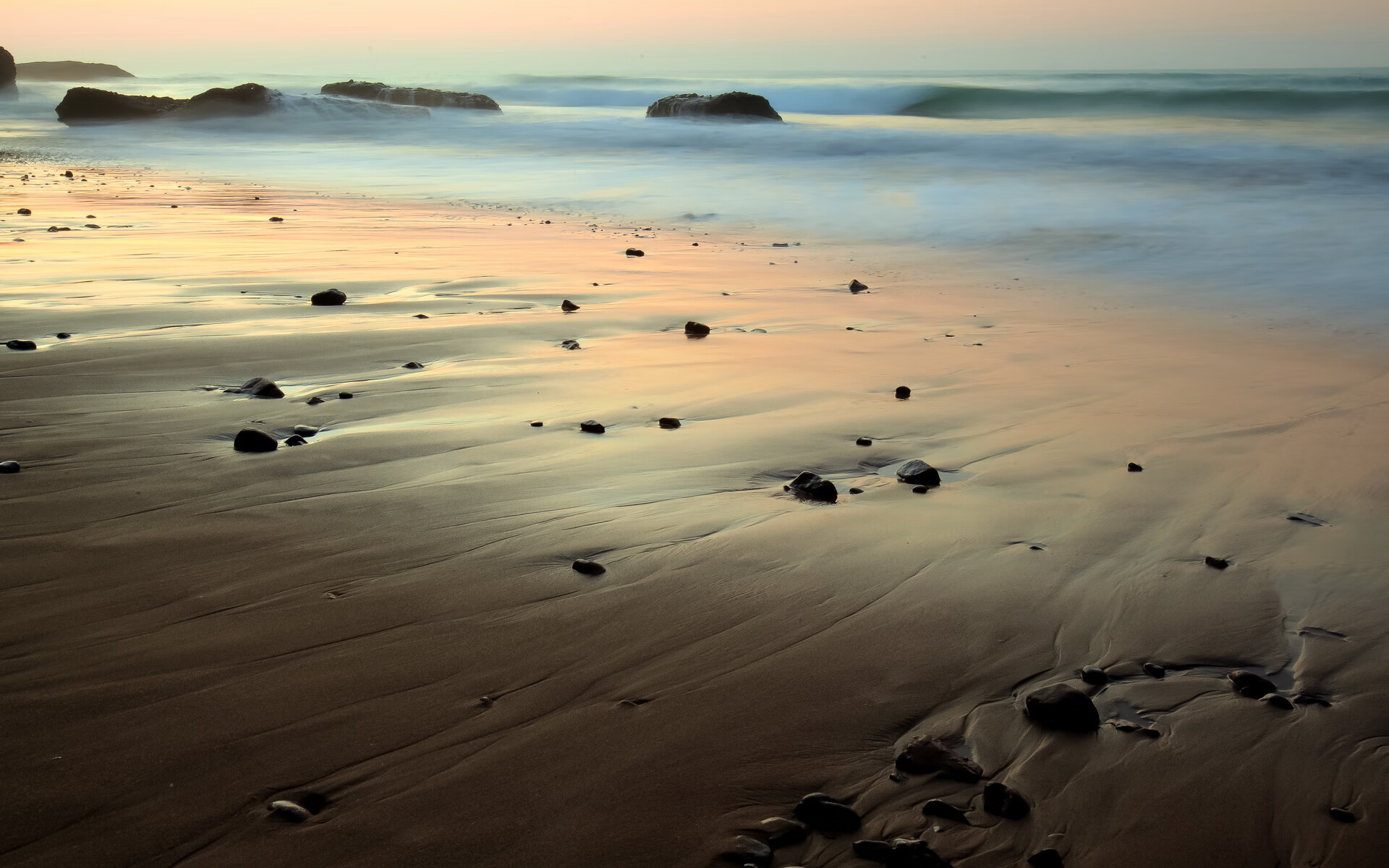 绿茵独奏家，基耶萨的节奏如何谱写马赛压哨绝唱的永恒之夜