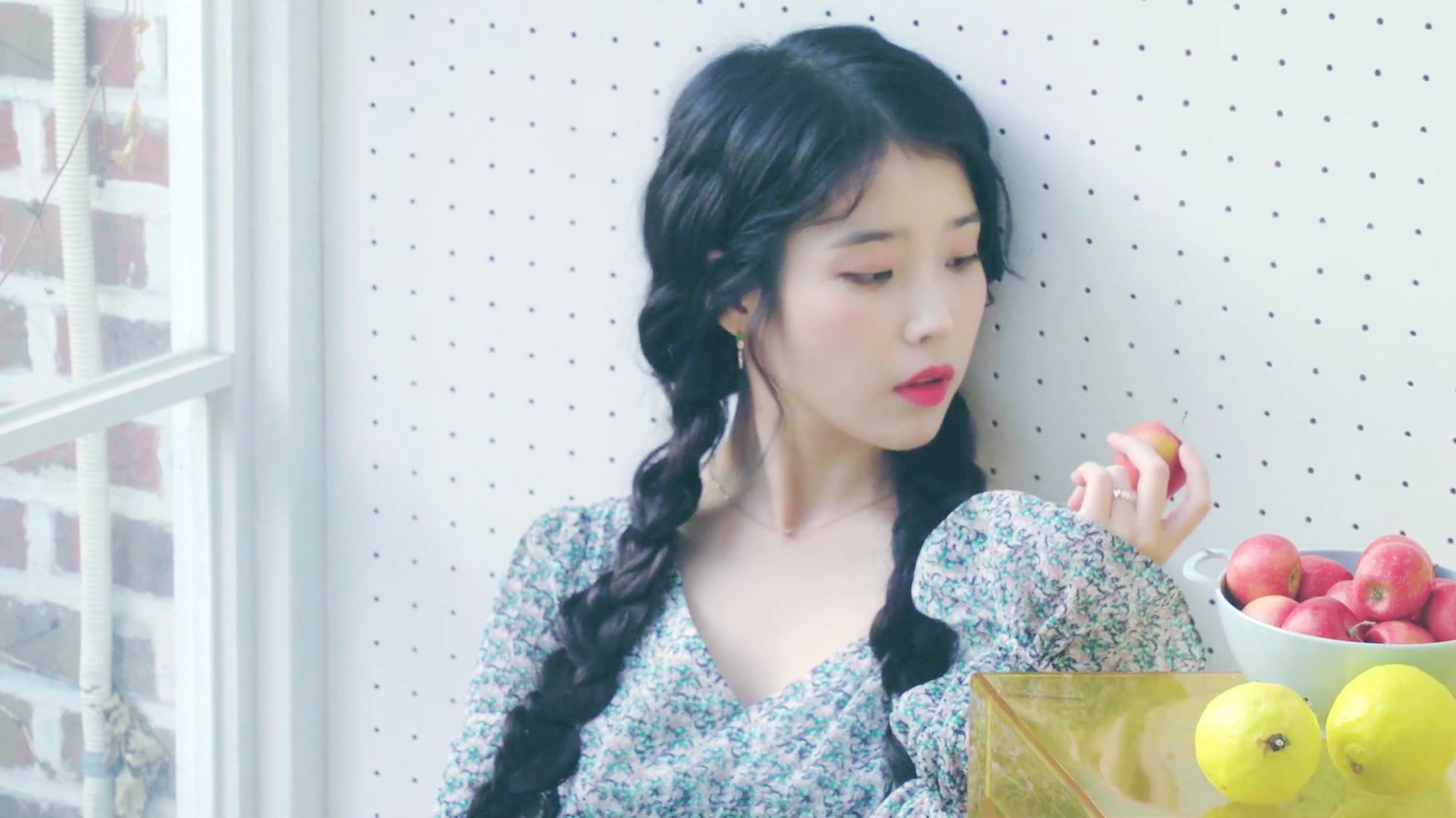 开云体育-两个舞台，一种真理，坚冰与烈焰间的篮球史诗